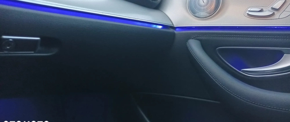 Mercedes-Benz Klasa E cena 146000 przebieg: 278000, rok produkcji 2018 z Wrocław małe 667